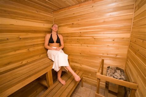 Perfekte Sauna Für Den Winter Indoor Sauna Sauna Sauna Benefits