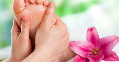 50 Unbelievable Benefits Of Foot Massage You Must Know 2024