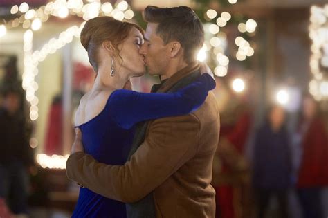 Hallmark Christmas Movies 2020 Full List And Schedule The Nerdy