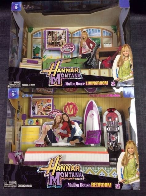 2008 Hannah Montana Malibu Beach House Set Of 2 Living Room And