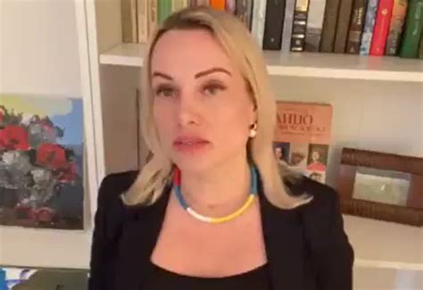 anti war activist interrupts live russian state tv news show shropshire star