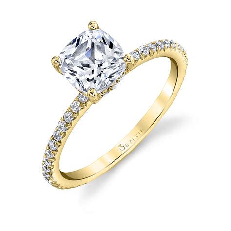 The radiant cut engagement ring reflects light in a beautiful way. Cushion Cut Engagement Ring - Maryam