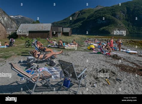 Group Sunbathing Hi Res Stock Photography And Images Alamy