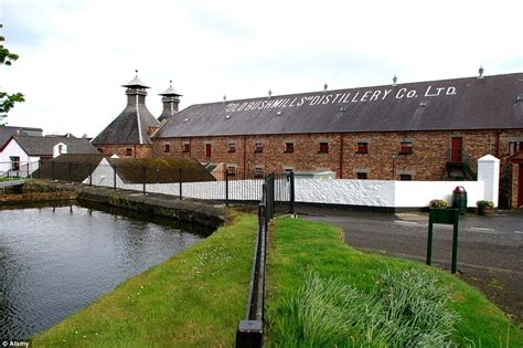 Inside Irelands Whiskey Distilleries Just In Time For St Patricks Day