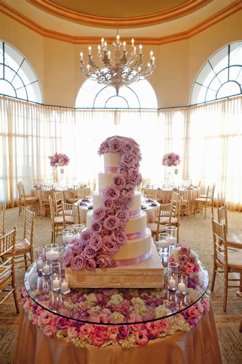 Fabulous Wedding Cake Table Ideas Using Flowers Belle The Magazine