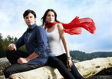 Tv Guide Photoshoot 2011 Erica Durance And Tom Welling Photo 43098521 Fanpop