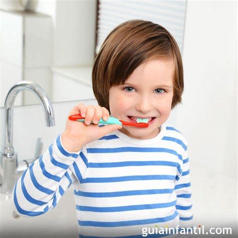 Cómo Deben Lavarse Los Dientes Los Niños Dientes De Niños Como