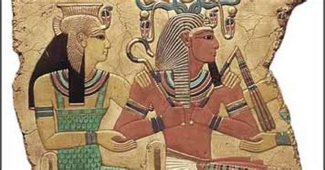 Royal vulture crown consisted of a falcon feather headdress with its wings spread round her head in the act of protection. Ancient Egypt: New Kingdom, 1317 B.C. Vulture Headdress on ...