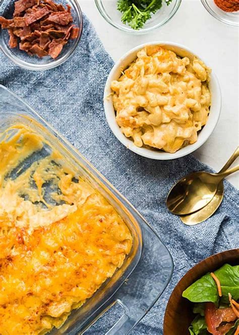 It's baked and is so cheesy and creamy from the combination of most everyone has a favorite mac and cheese recipe. The Best Baked Mac & Cheese Recipe Ever - Super creamy and ...