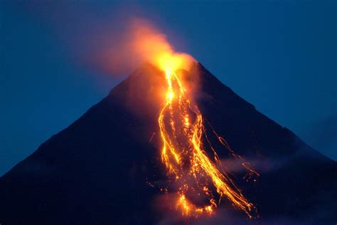 Mount Mayon Eruption 2014 Impending Volcano Eruption Prompts