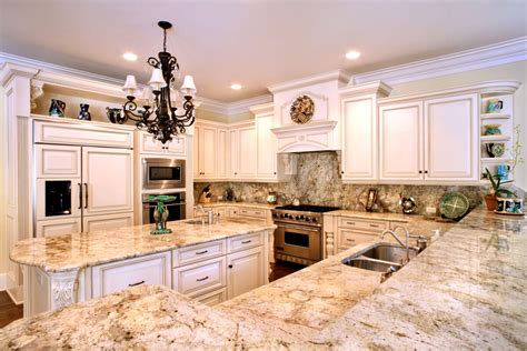 Selecting the right countertop material and layout are the most important steps in creating your dream kitchen. Kitchen Countertop Ideas - Make A Luxurious Kitchen ...