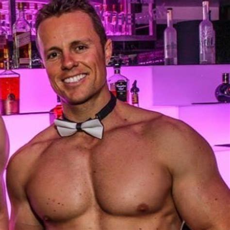 Male Strippers Gold Coast For Your Next Hens Party
