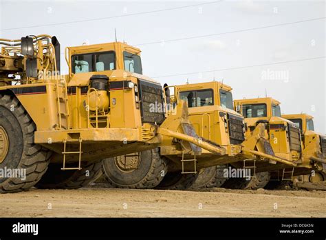 Tractor Front Loaders Hi Res Stock Photography And Images Alamy