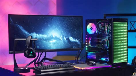 Watch As Linus Tech Tips Build The Ultimate Rgb Pc Lowyatnet