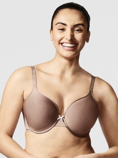 9 Best Back Smoothing Bras For Women 2023