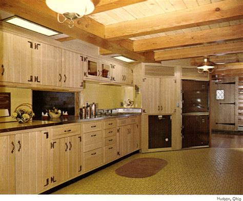 Cabinets are one kitchen feature that usually doesn't last through the ages. 1960's kitchens, bathrooms & more - Retro Renovation