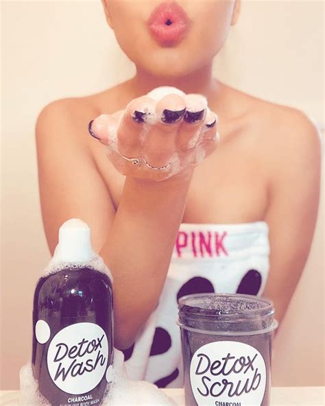 Regina George Nail Paint Body Mist Girls Rock Body Cream Vs Pink Body Lotion Lip Gloss