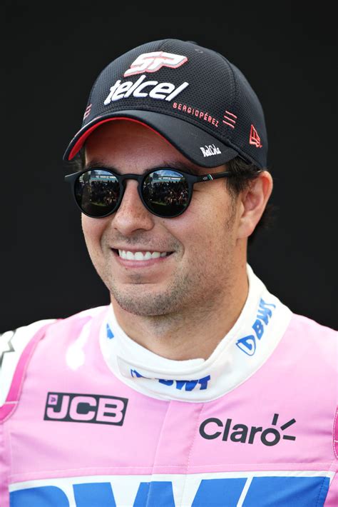 Sergio pérez adalah seorang pembalap mobil dari meksiko. Sergio Perez - Sergio Perez Photos - F1 Grand Prix of Australia - Previews - Zimbio