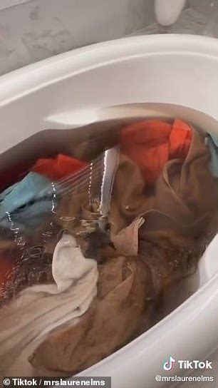 Horrifying Hack Reveals How To Properly Clean Towels Daily Mail Online