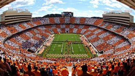 Tennessee Football Vols Letters Returning To Neyland Stadium In 2022