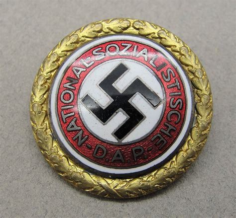 Golden Party Badge, Goldenes Ehrenzeichen der NSDAP, 30 ...