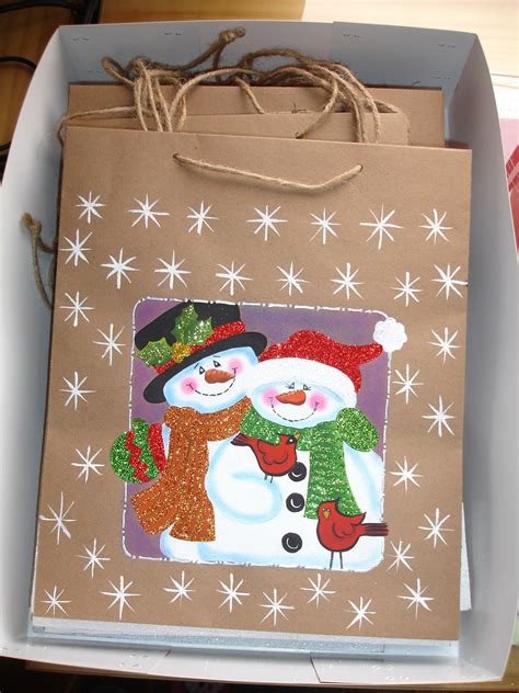 Servilleta dorada 40x40 servilleta de papel para navidad color dorado impresa en negro. bolsas navideñas | Bolsas de navidad, Bolsas de regalo decoradas, Bolsas decoradas