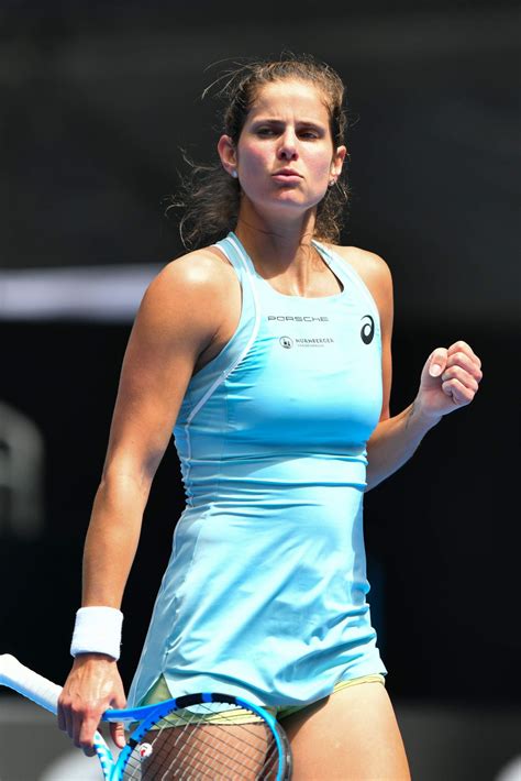 Julia Goerges At 2018 Australian Open Tennis Tournament In Melbourne 01