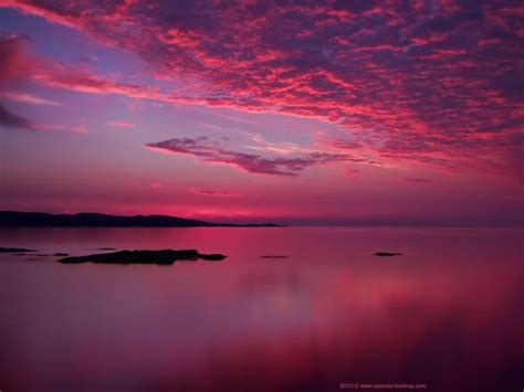 Pink Skies Over The Ocean Desktop Backgrounds Pink Sky Pink Sunset