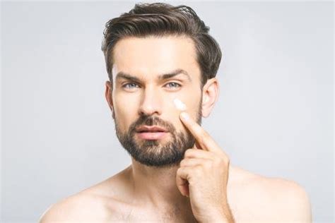 5 Essential Facial Care Tips At Home For Men To Have A Glowing Skin