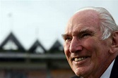 John Reid, oldest cricketer in New Zealand, dies at the age of 92 - myKhel