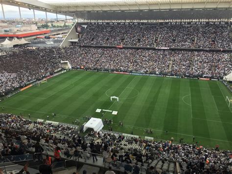 Corinthians e são paulo se enfrentam pela 10ª rodada do campeonato paulista neste domingo, às 22h15 (de brasília), na neo química arena. Corinthians x São Paulo terá o maior público da Arena em 2019