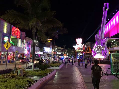 Book now for cancun 2021. Cancun - mehr als nur Party? - Travelgrapher.de ...