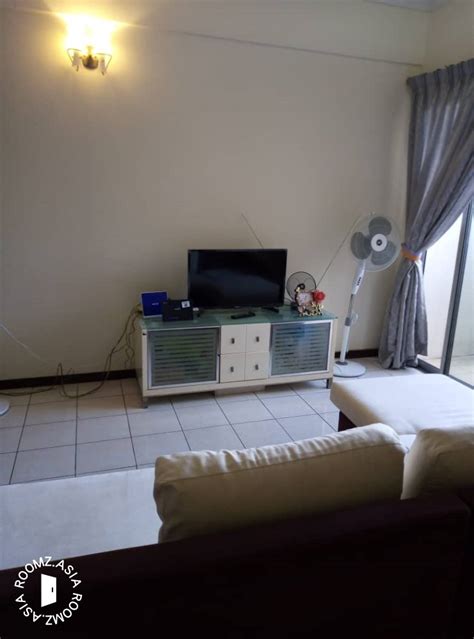 I am not happy with that person, really one educated blind. Green Acre Park Condo 2 rooms for rent - Roomz.asia