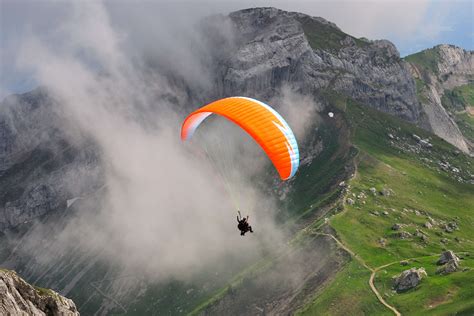 Bir Billing Paragliding Tandem Paragliding In Bir Billing Adventure