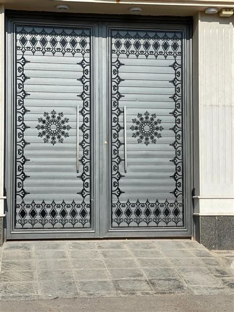 Pin By Mudassir Iqbal On Metal Gates And Doors Gate Wall Design Door