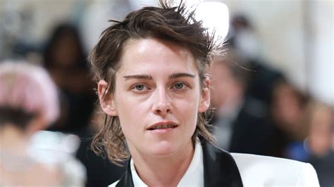 How Kristen Stewart S Cheating Scandal Damaged Her Career