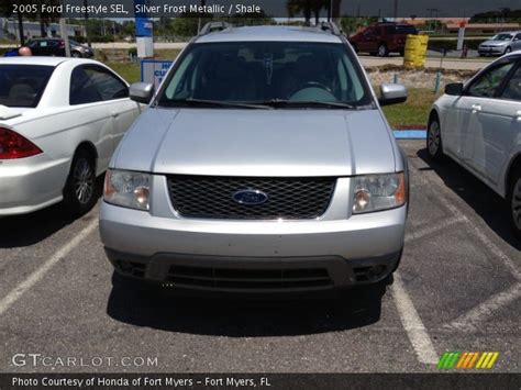 Silver Frost Metallic 2005 Ford Freestyle Sel Shale Interior