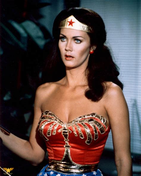 24 Stunning Portraits Of Lynda Carter As Wonder Woman In The 1970s ~ Vintage Everyday