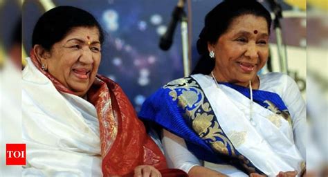 Exclusive Asha Bhosle Reacts To Lifelong Comparison With Elder Sister Lata Mangeshkar Hindi