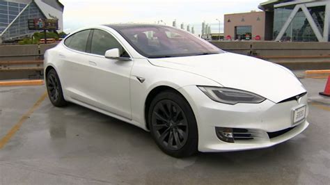 Tesla Recalls More Than 40000 Vehicles