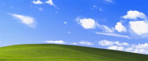 The Most Viewed Photo In The World Windows Xp Desktop Image