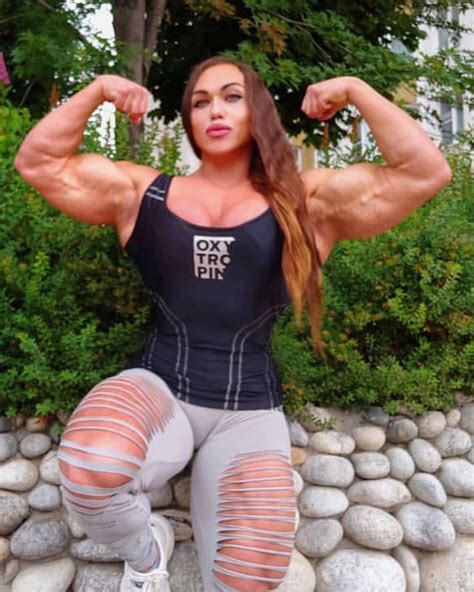 Pin By Joe On Natalia Trukhina Body Building Women Muscle Women