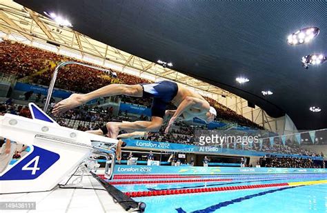 Michael Phelps Diving Photos And Premium High Res Pictures Getty Images