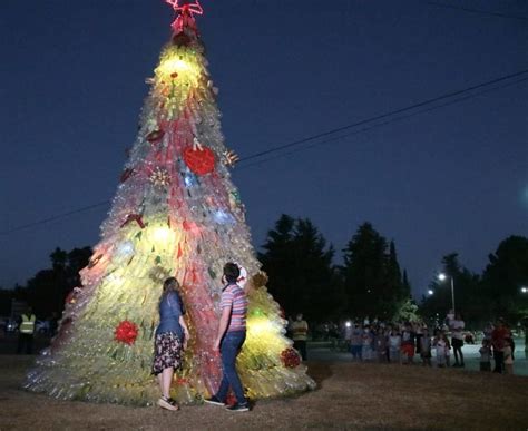 Encendieron Las Luces Del árbol Navideño Ecológico La Mañana