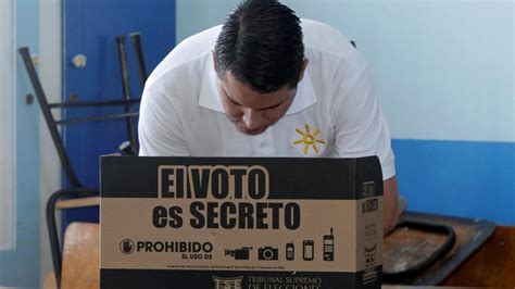 Elecciones En Costa Rica El Duelo De Los Alvarado Noticias De Am Rica