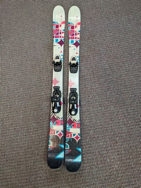 K2 Twin Tip Skis Wsalomon Bindings Size 135 Cm White Used Sidelineswap