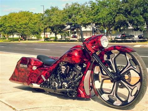 Harley Davidson Custom Built Big Wheel Bagger