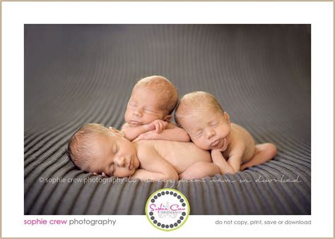 San Diego Triplet Twin Multiples Photographer Photographing Babies
