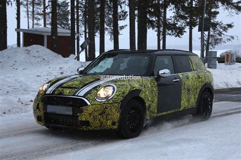 2016 Mini Clubman Cooper S Spied Testing In The Snow Autoevolution
