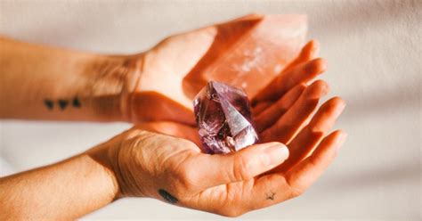 8 Ways To Use Healing Crystals In Your Everyday Routine